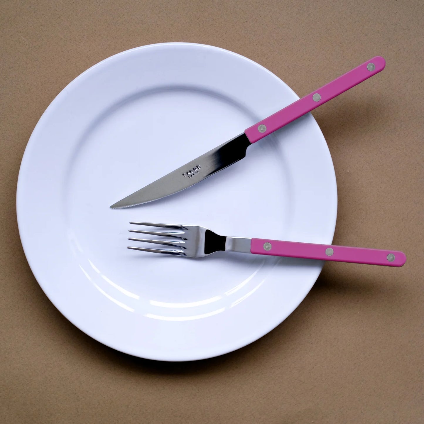 Bistrot Shiny Solid Cutlery - Raspberry
