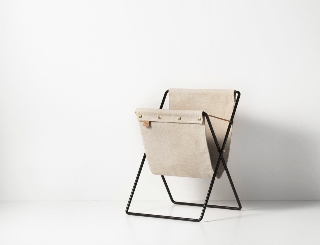 Herman Magazine Stand (Black)