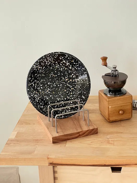 Universe Enamelware Plate 21cm (Earth White)