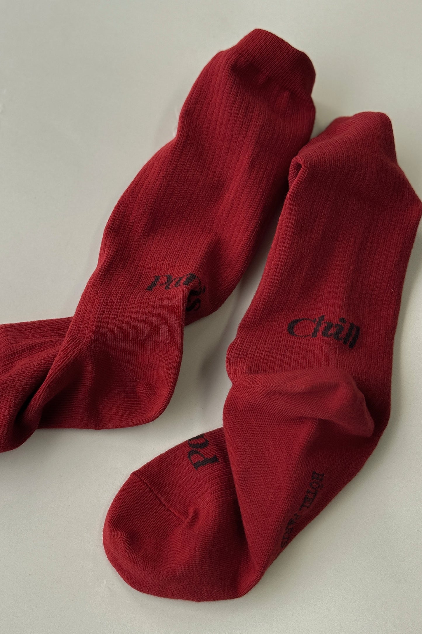 Paris Chill Socks (Cherry)