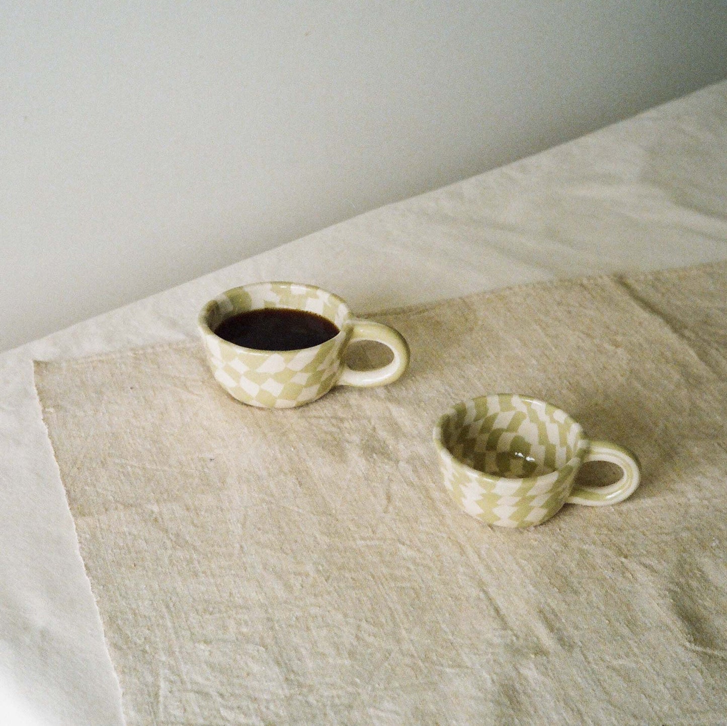 Latte Mug Check Apple 190ml