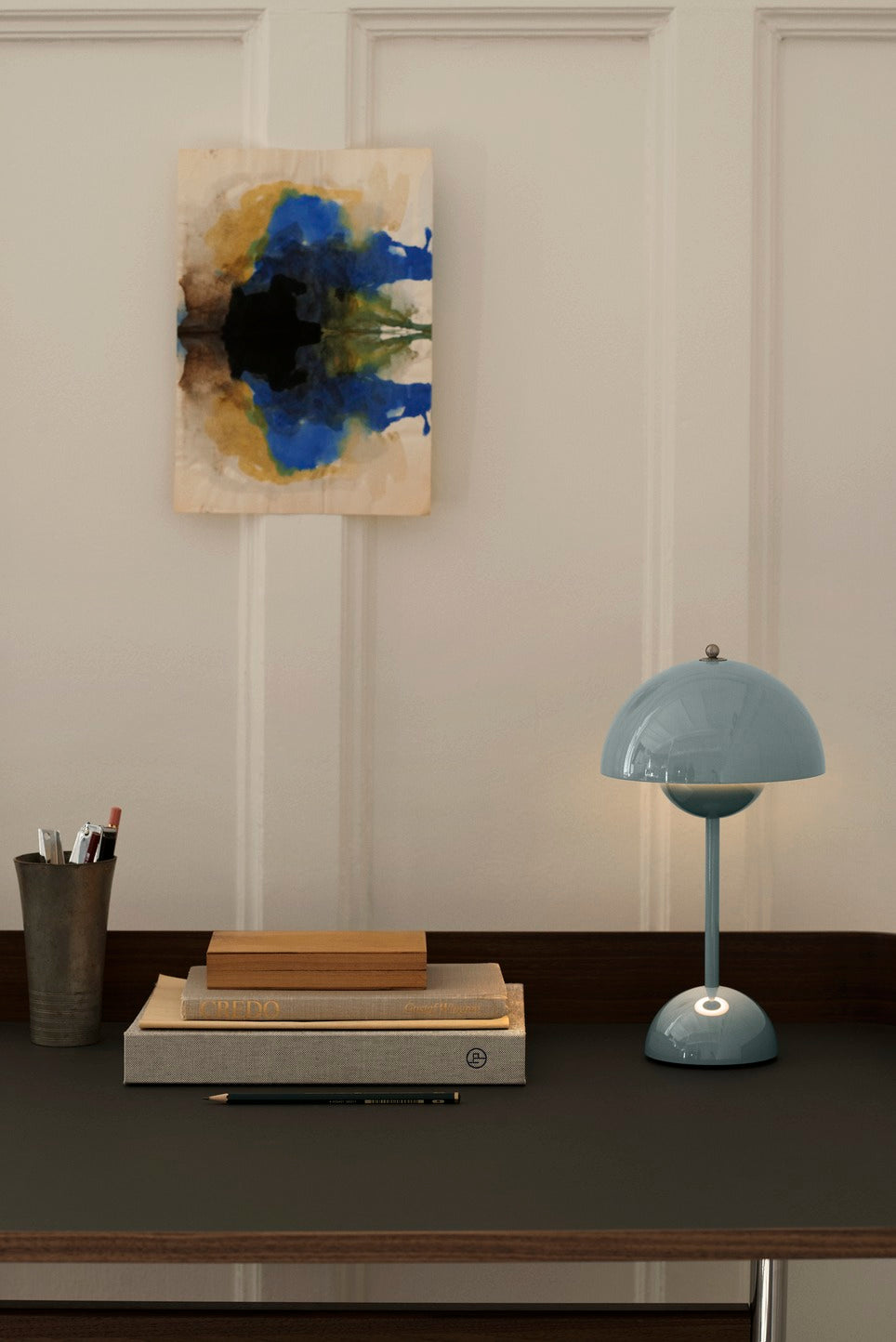 Flowerpot VP9 Portable Table (Stone Blue)