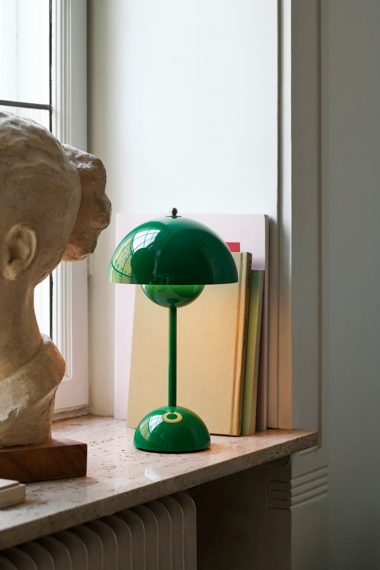 Flowerpot VP9 Verner Panton 1968 (Signal Green)