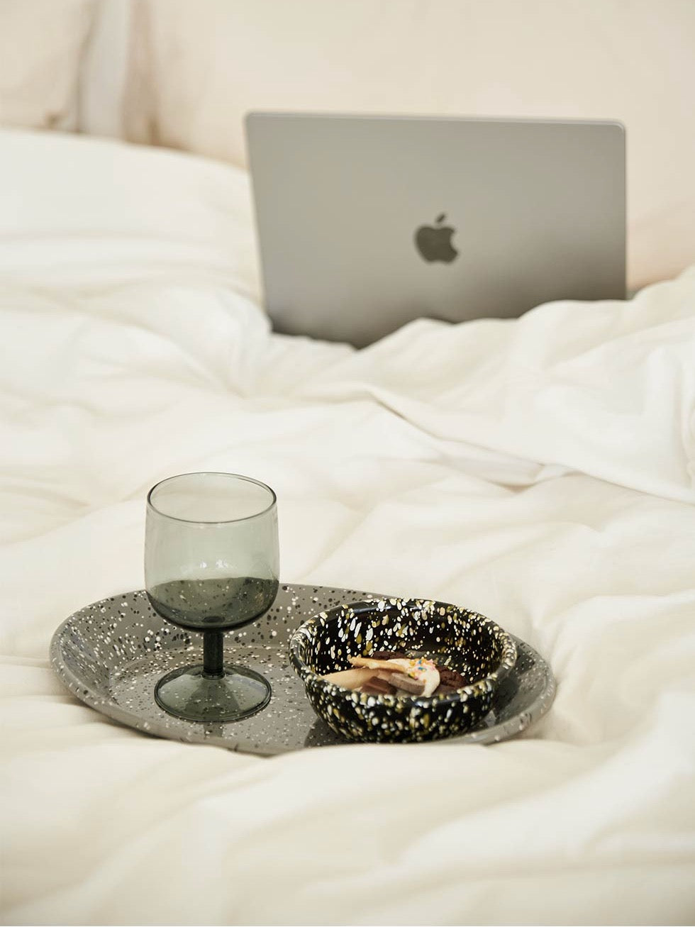 Universe Enamelware Bowl 12cm (Earth White)