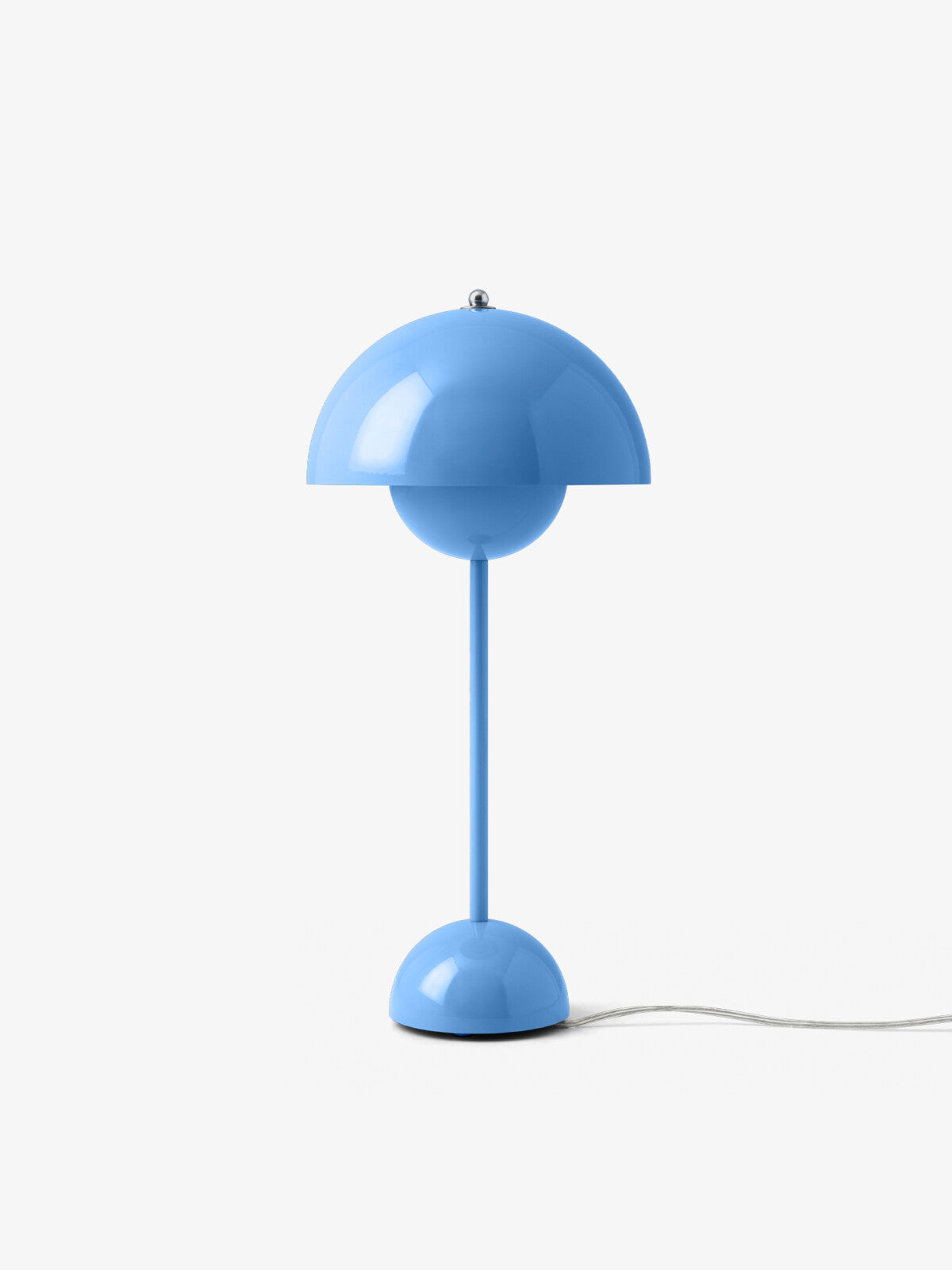A pack shot of &Tradition Swim Blue Flowerpot VP3 Table Lamp by Verner Panton with light off.
