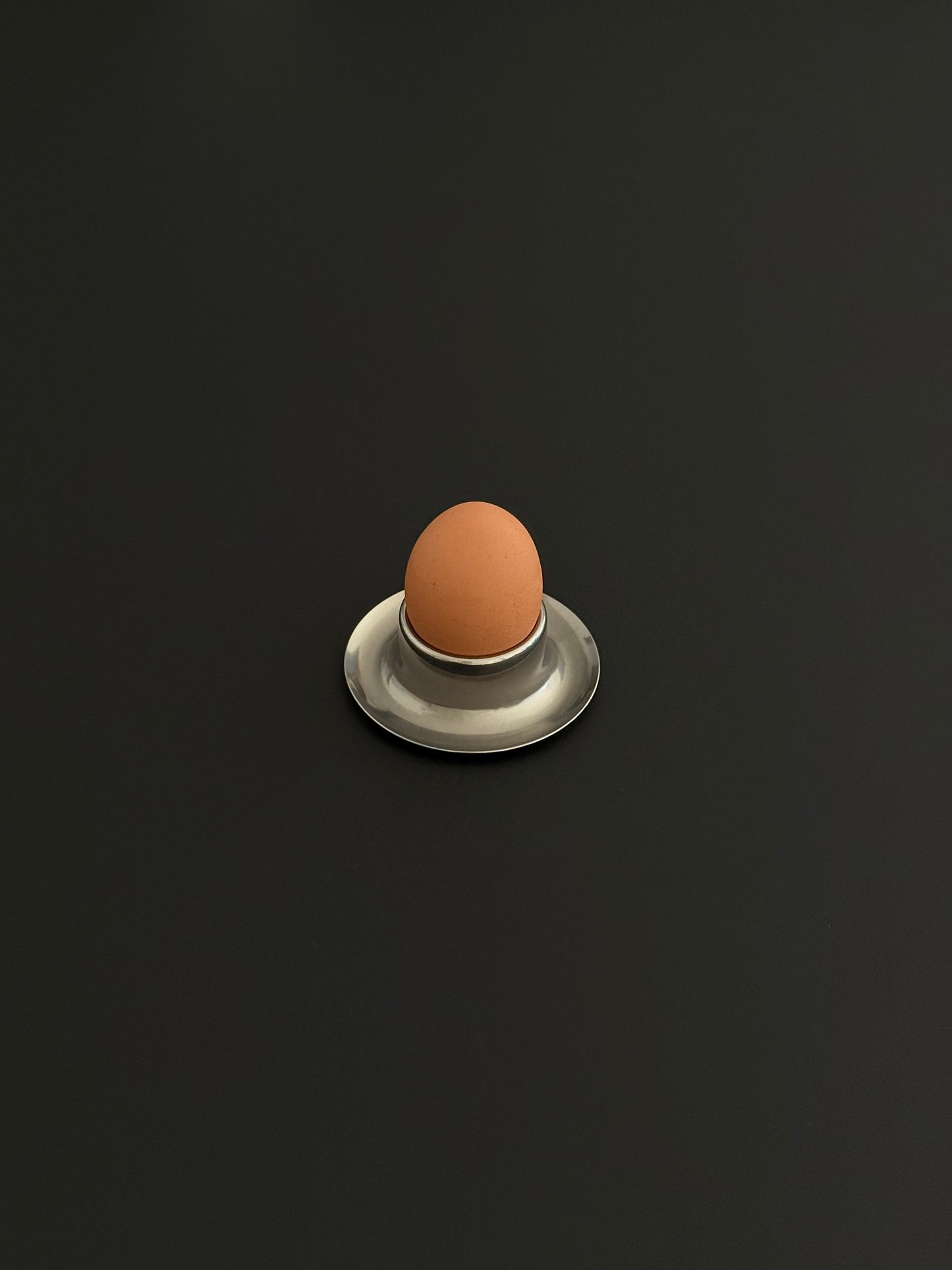 Round Egg Cup