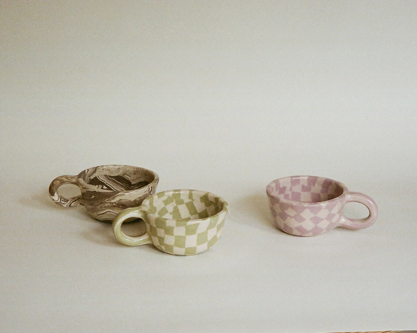 Latte Mug Check Lavender 260ml