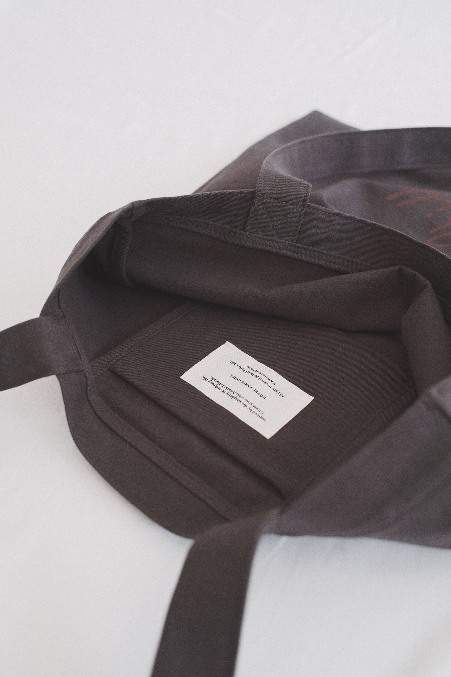 Poétique Shoulder Bag (Dark Grey)