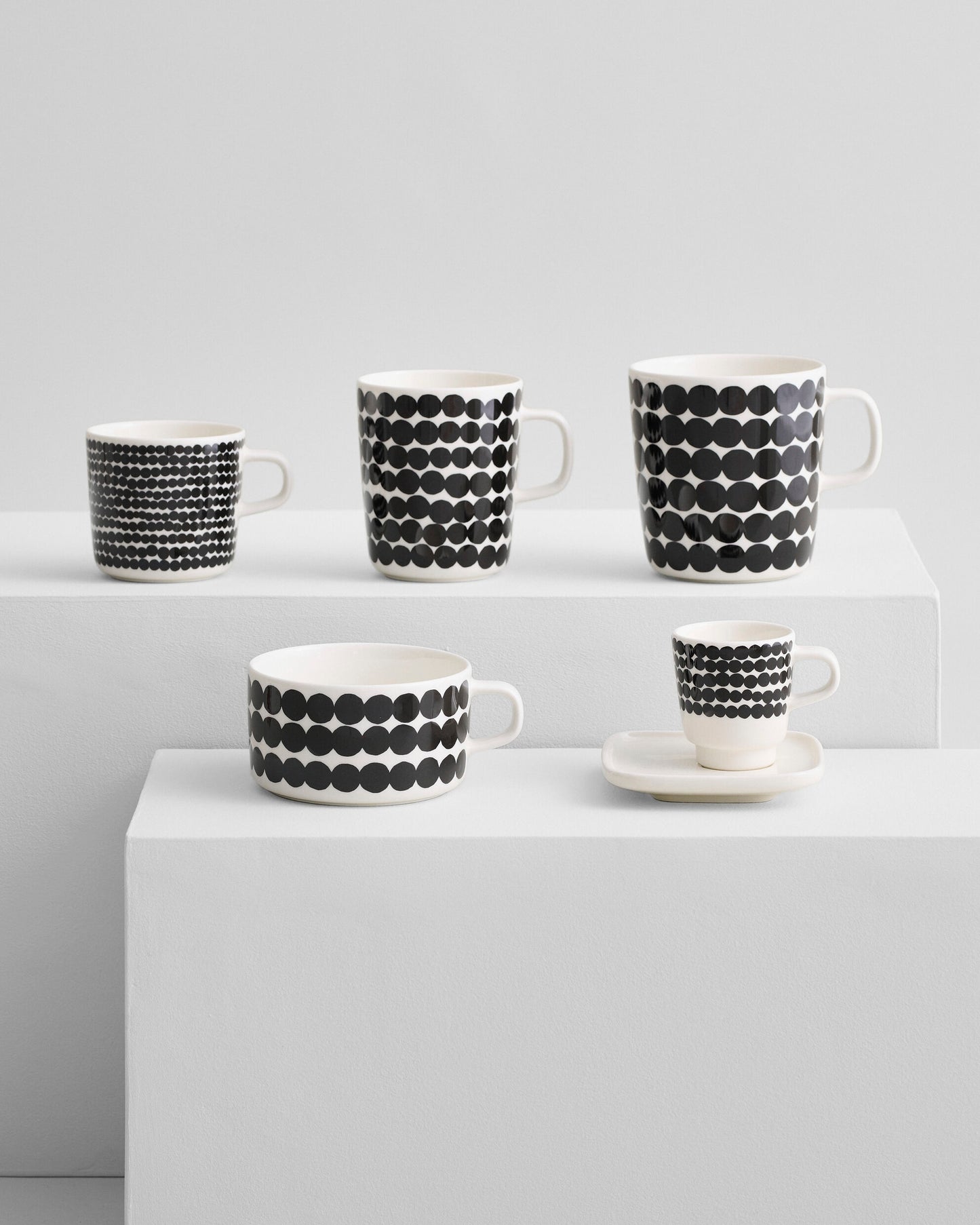 Oiva / Räsymatto Mug 400ml (White, Black)