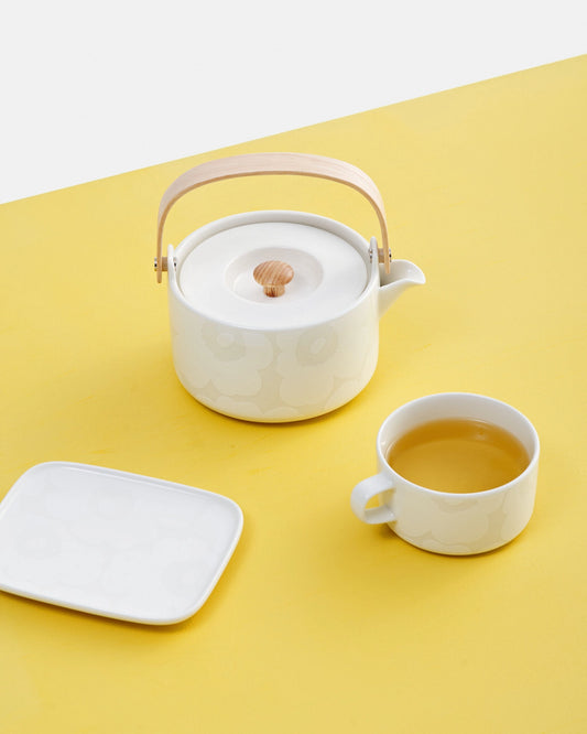 Oiva Unikko Teapot 700ml (White)