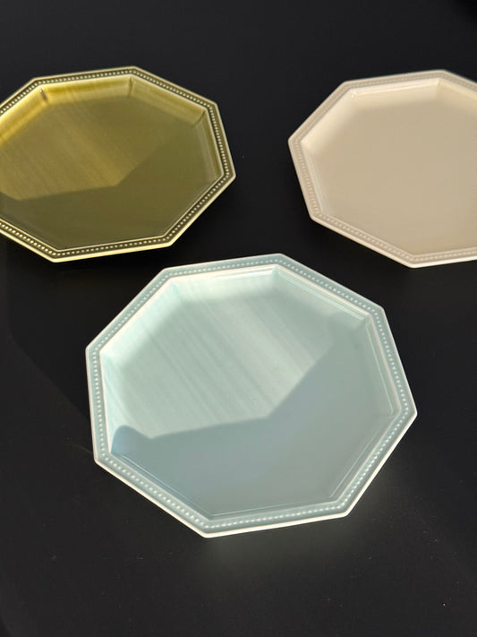 Gatis Plate (Green)