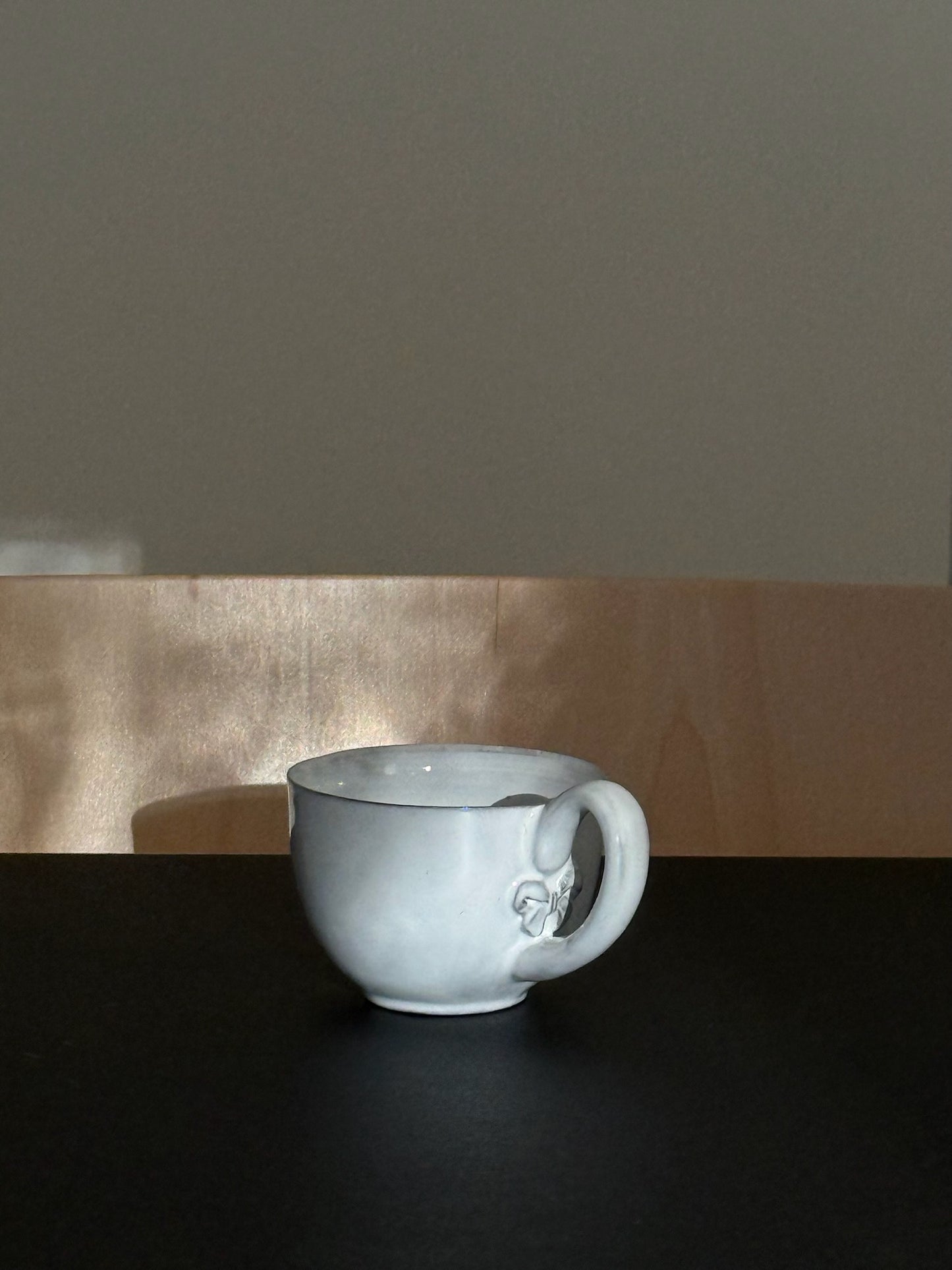 Marie-Antoinette Knot Cup With Handle M