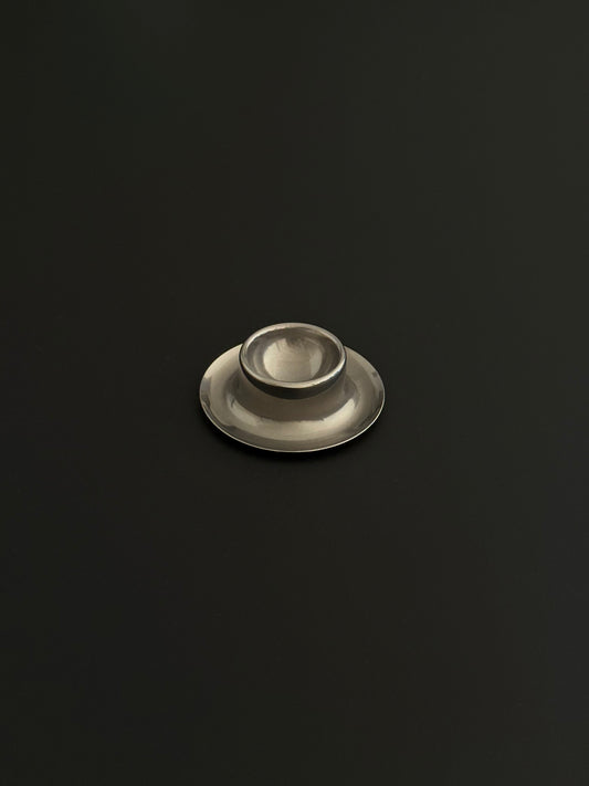 Round Egg Cup
