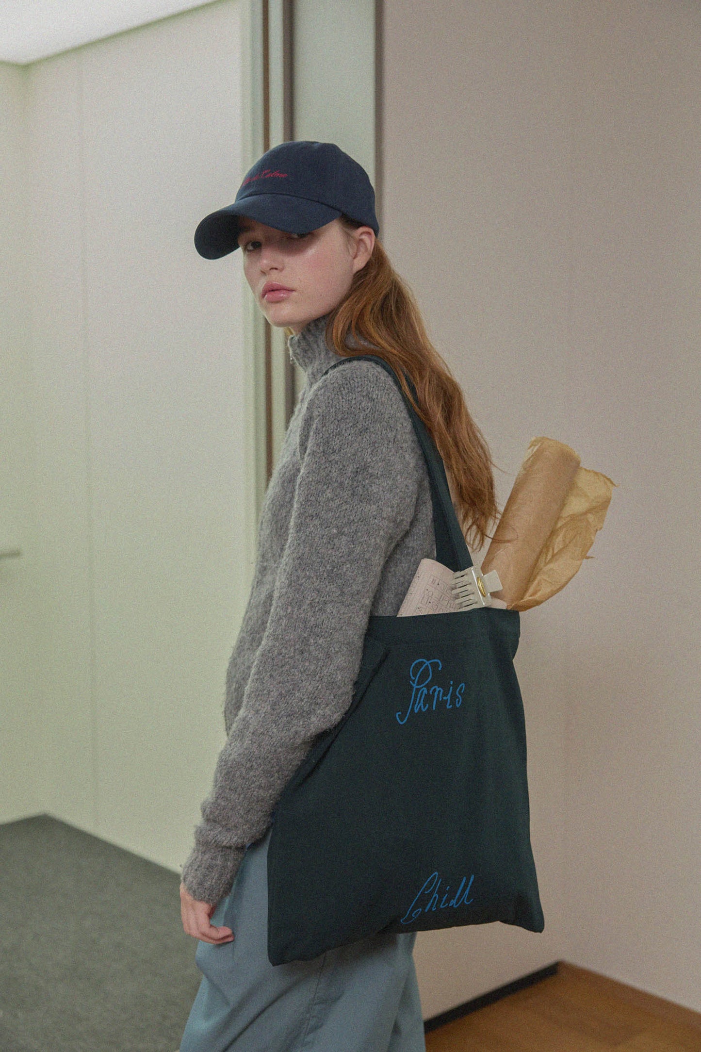 Poétique Shoulder Bag (Black Leaf)