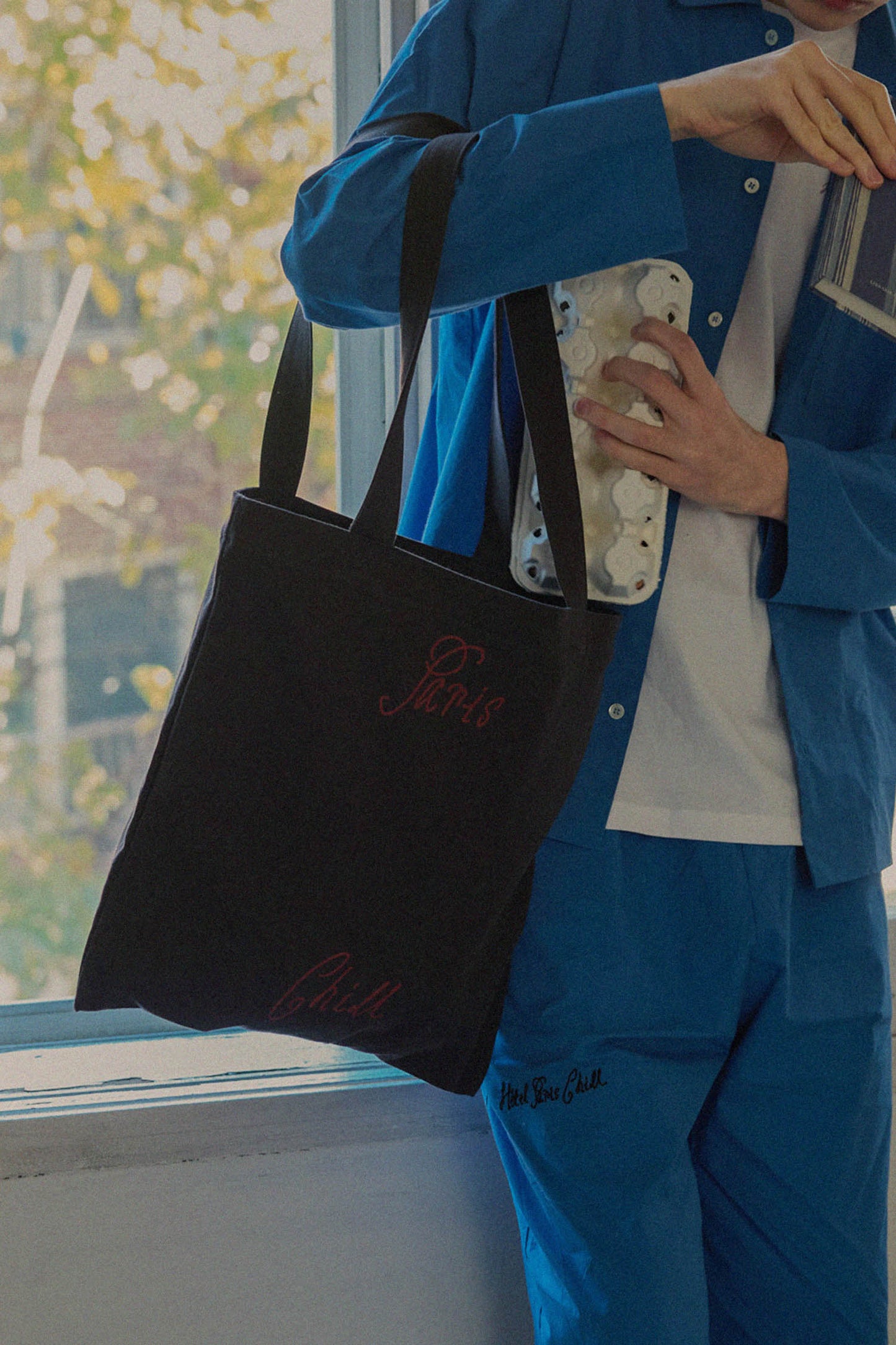 Poétique Shoulder Bag (Dark Grey)