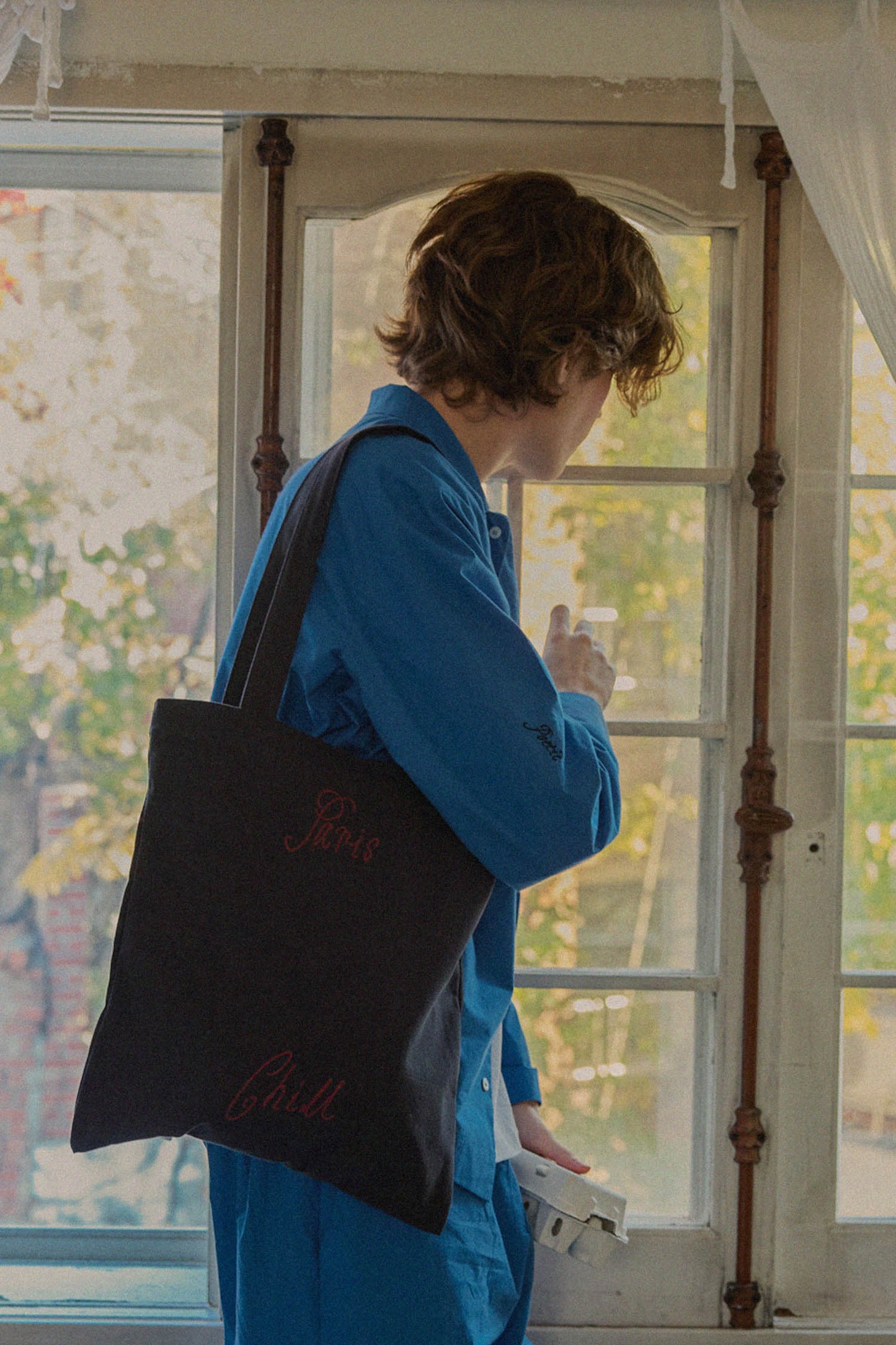 Poétique Shoulder Bag (Dark Grey)