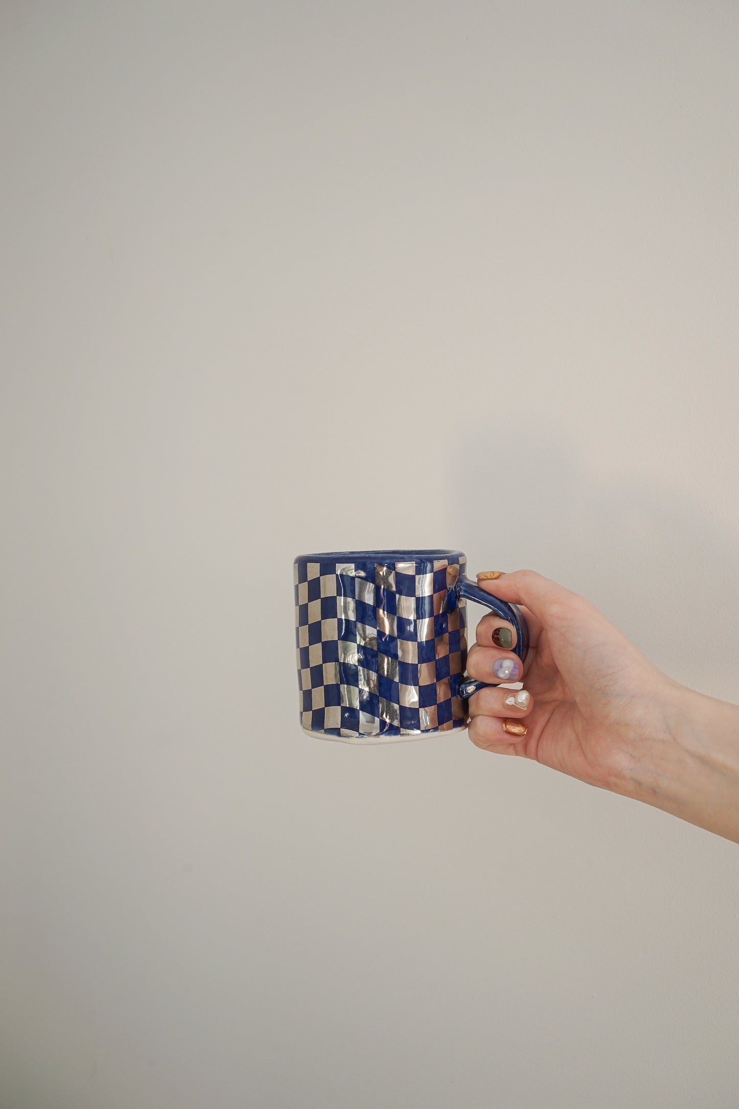 Pattern Mug Blue Silver Checkerboard