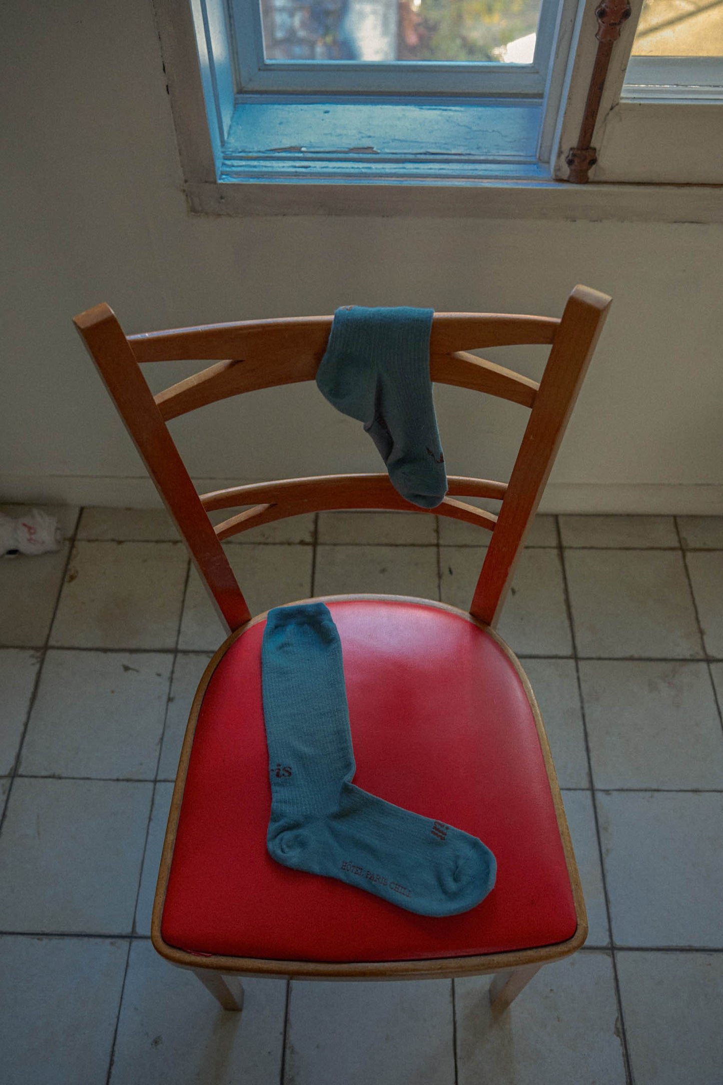 Paris Chill Socks (Grey Blue)