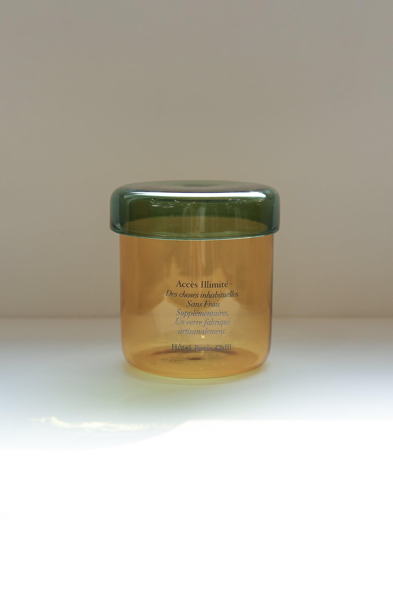 HÔTEL827 Overhaze Vanilla mouth blown borosilicate glass jar container with lid